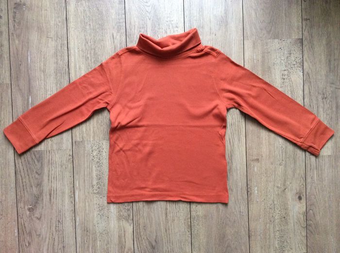 T shirt col roulé