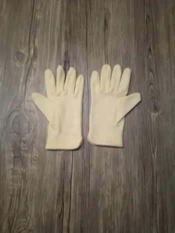 Gants femme longueur totale 22 cm - tour de main 18 cm