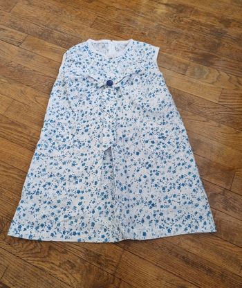 robe fille courte blanche imprimé floral bleu taille 6ans