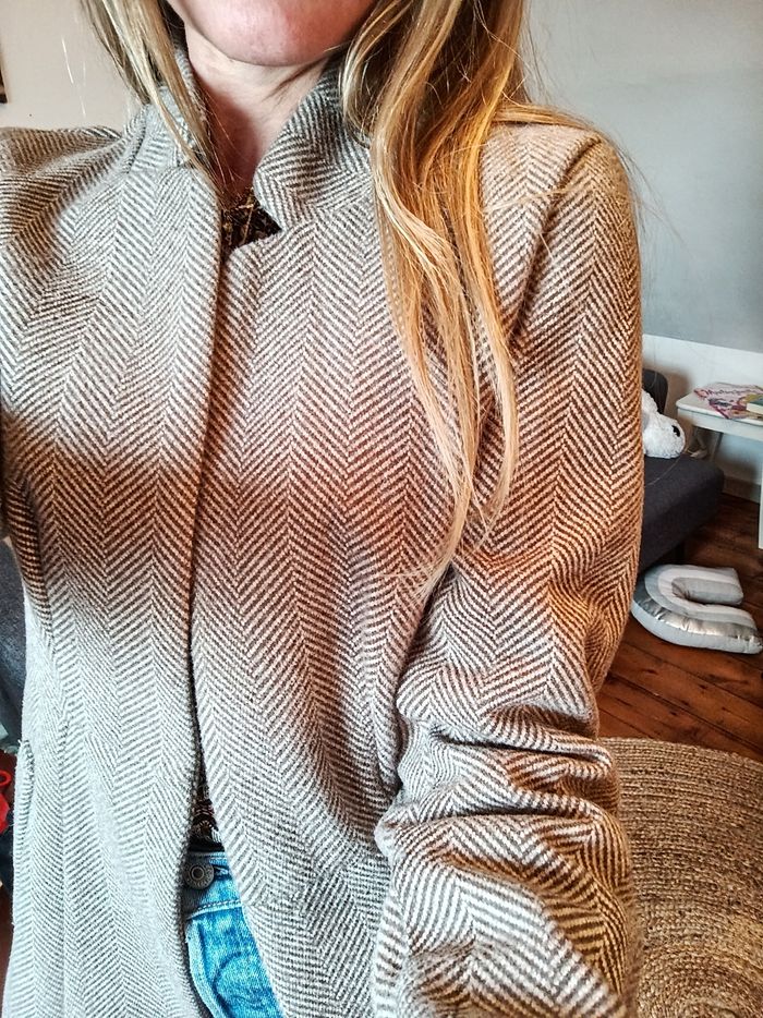 Veste Attention défaut au dos - photo numéro 2