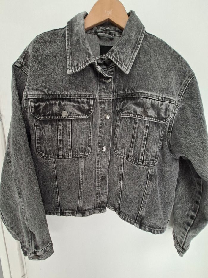 Veste en jean grise neuve - photo numéro 2