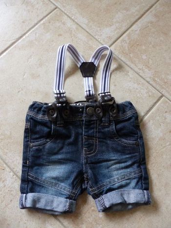 Short et bretelles mixte 3 / 6 mois