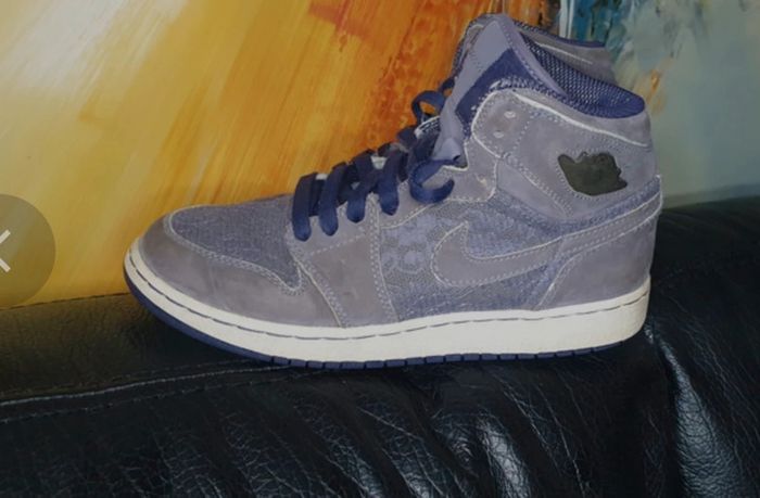 Air Jordan retro mauve et dentelle T37.5 - photo numéro 2