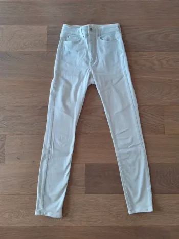 Jean bleu très clair / blanc skinny H&M S
