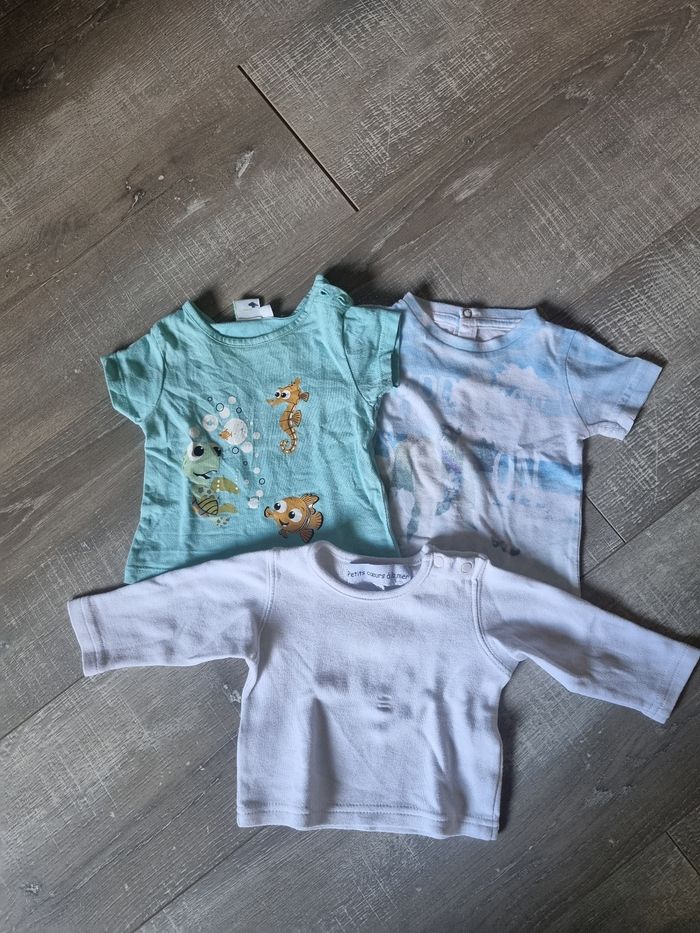 Lot 3 hauts 1 mois