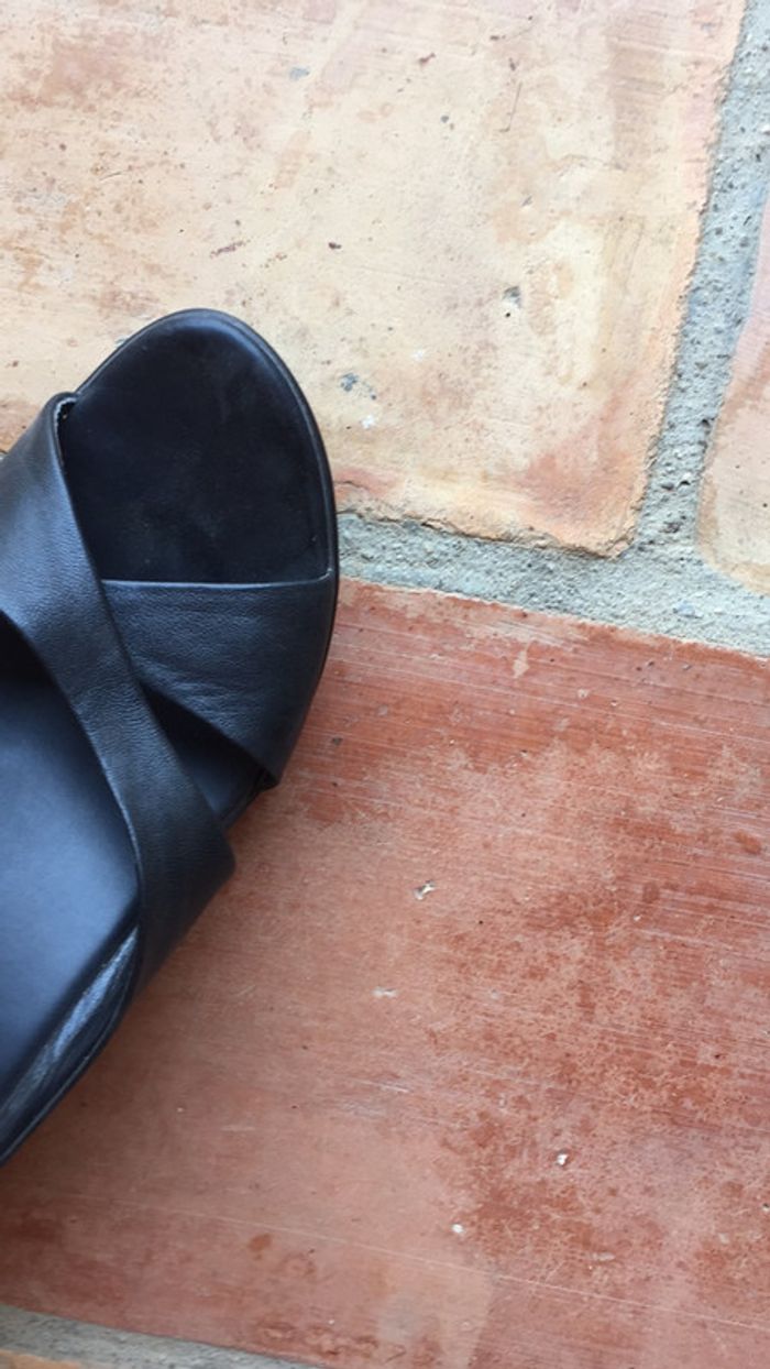 Sabot noir 40 - photo numéro 3