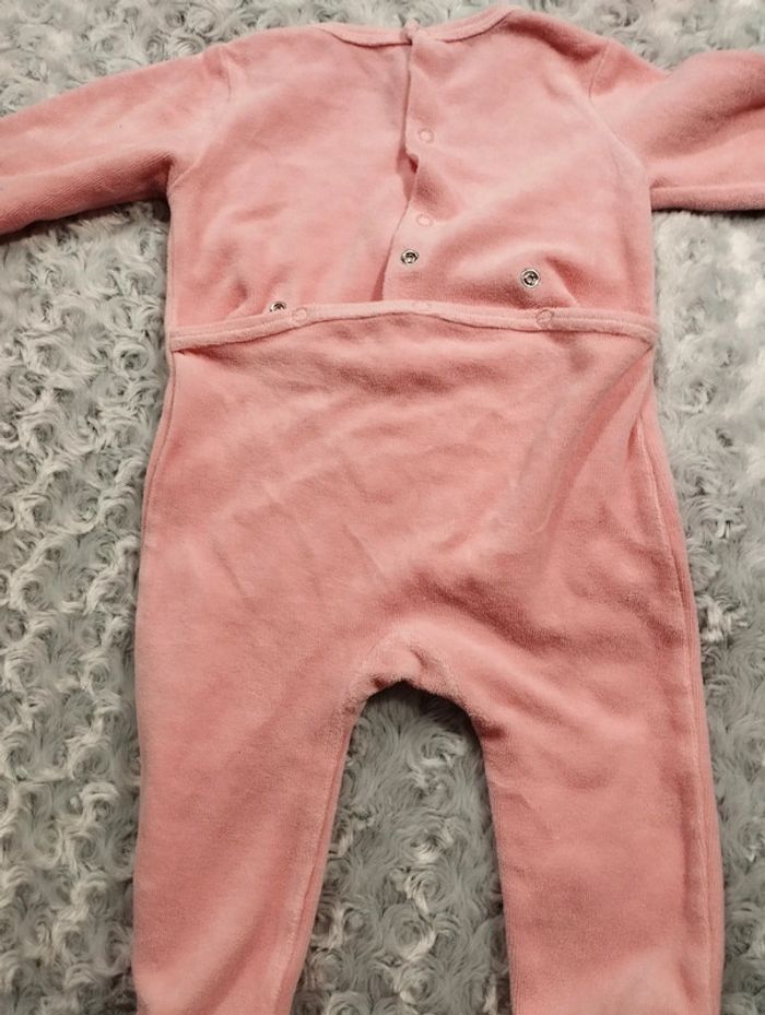 Pyjama velours 6 mois - photo numéro 3