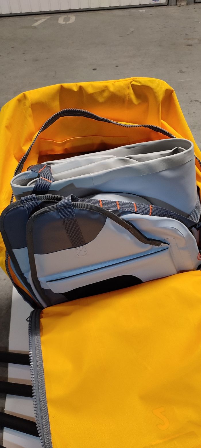 Canoë gonflable Tribord avec accessoires. - photo numéro 7