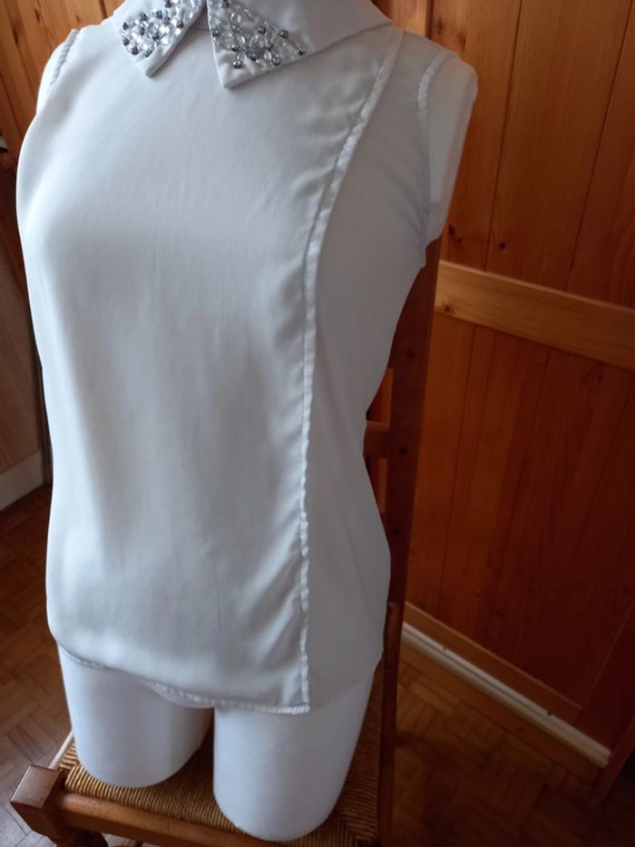 Petite blouse sans manches - photo numéro 3