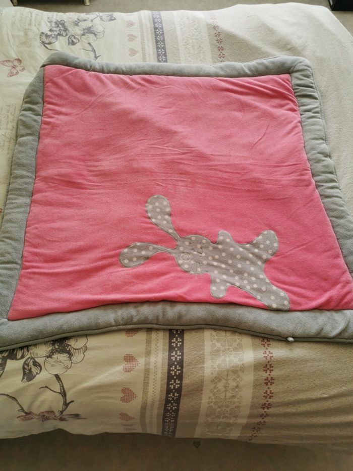 Tapis de parc plus contour