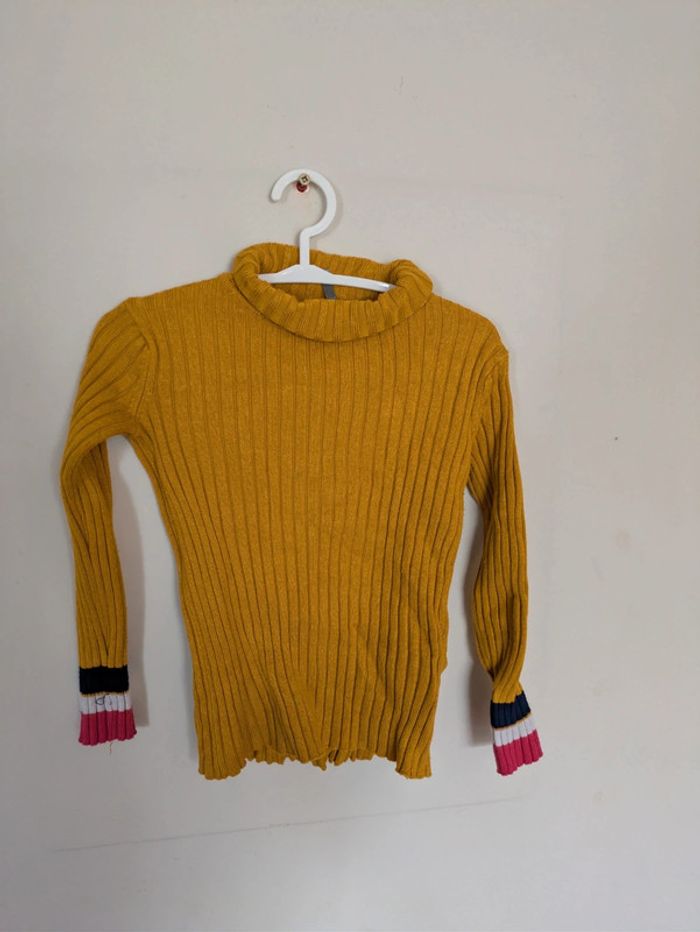 Pull col roulé 3 ans