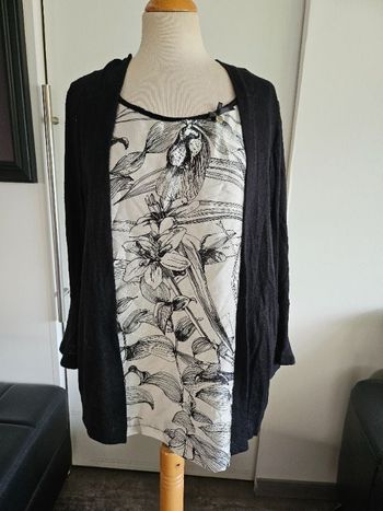 Blouse avec gilet incorporer T 48