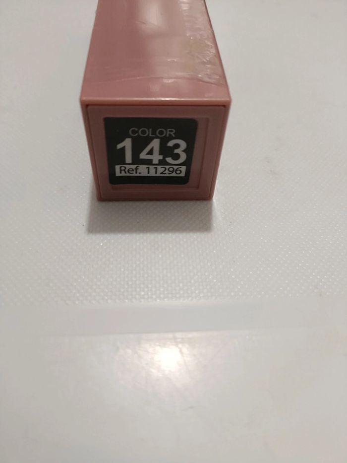 Rouge a lèvres rose - photo numéro 3