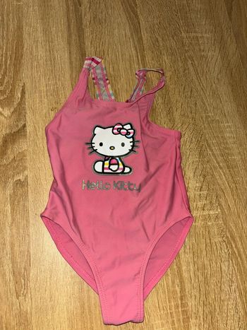 Maillot de bain hello kitty taille 12 mois
