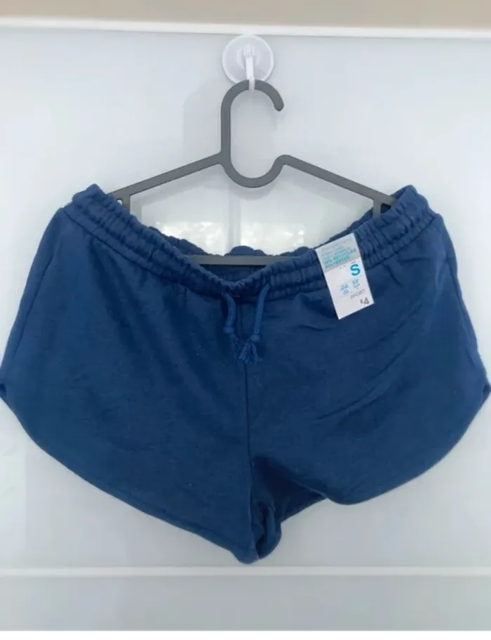 Short bleu marine