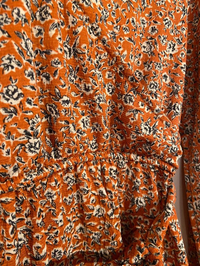 Robe cache coeur volantée orange motifs noirs Pull and Bear taille S - photo numéro 19