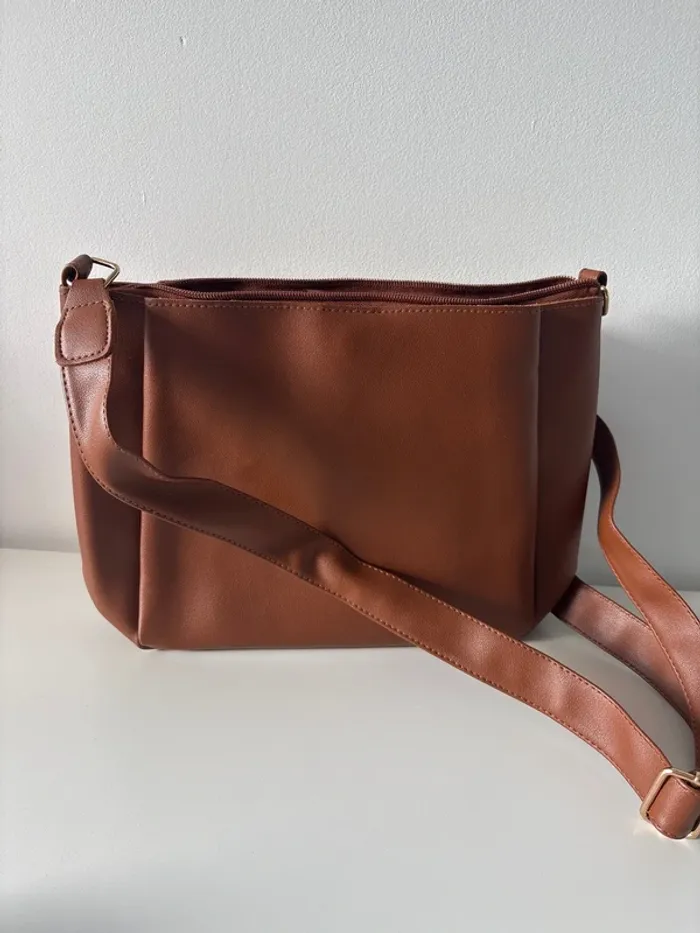 Sac à main neuf - photo numéro 2