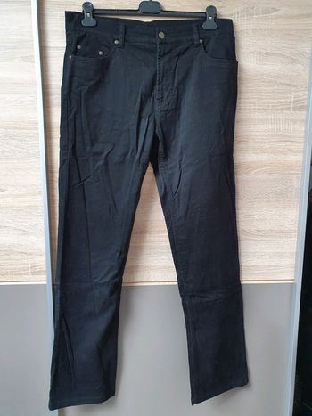 Jean noir homme taille 42