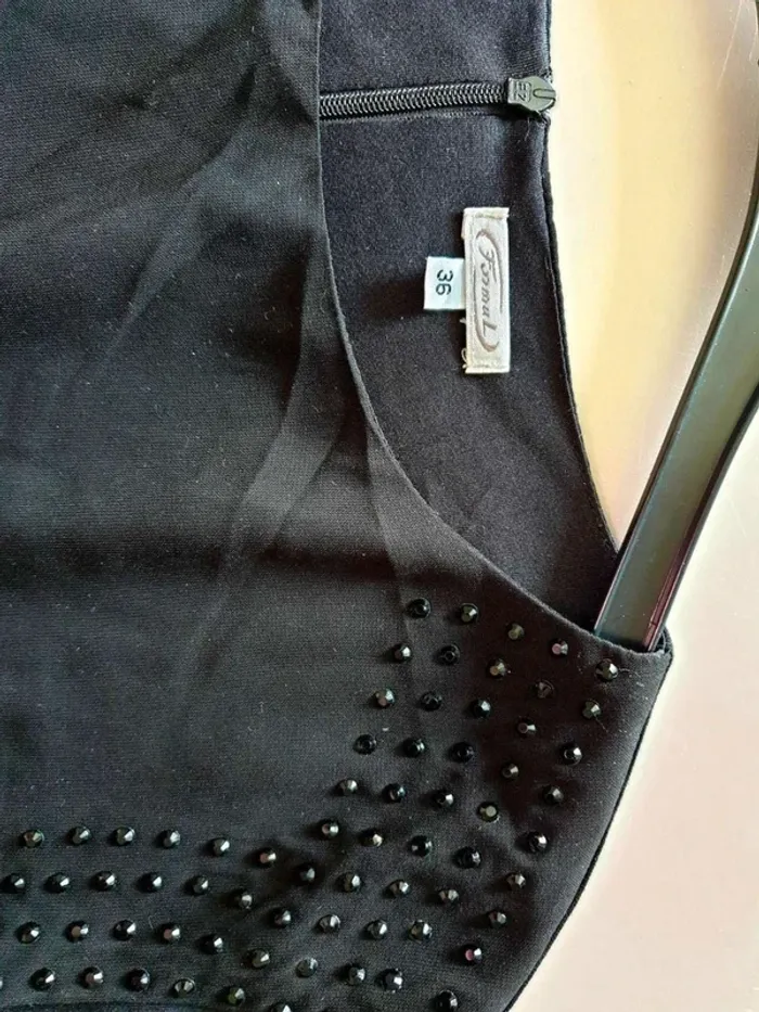 Robe  noir - photo numéro 4