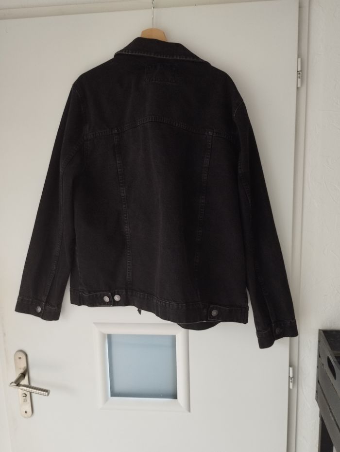 Veste - photo numéro 2