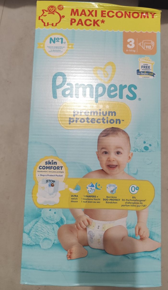 Couches Pampers premium protection