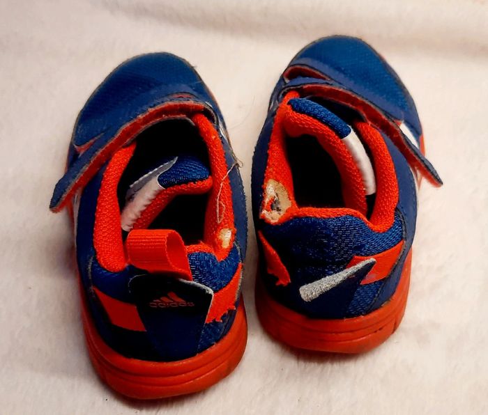 Basket bleu - photo numéro 4