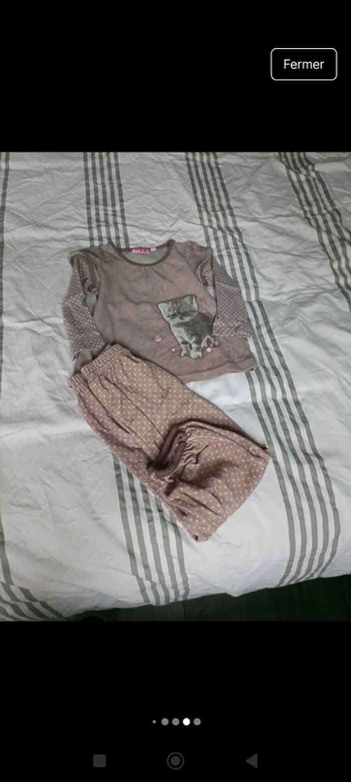 Lot de 5 pyjamas fille hiver en 2 ans - photo numéro 5