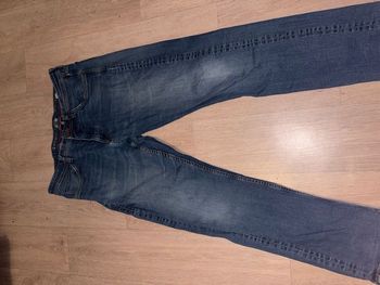 Jean, homme, pétrol industrie