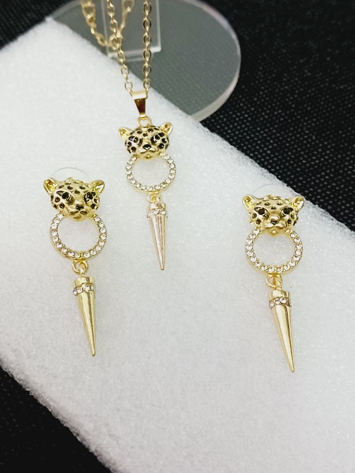 Magnifique parure bijoux léopard 🐆 - photo numéro 2