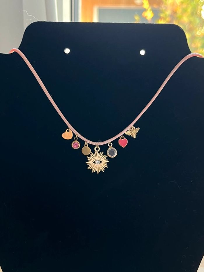 Collier cordon rose et pendentifs breloques doré et rose - photo numéro 3