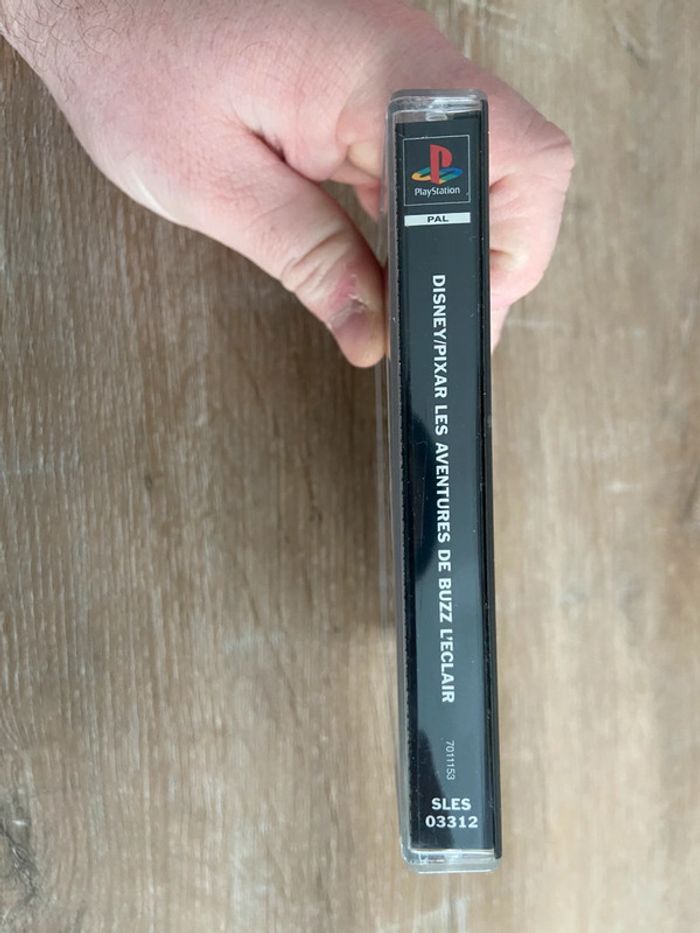 Les aventures de buzz l’eclair ps1 - photo numéro 7
