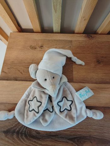 Souris beige motif étoile baby nat