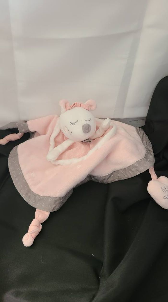 Doudou plat souris SAUTHON Lilibelle rose gris rond - photo numéro 4
