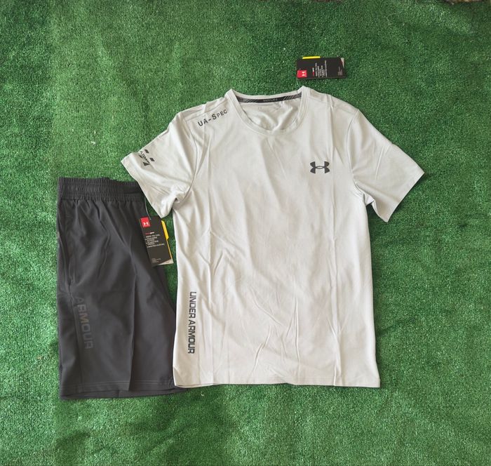 Ensemble Under Armour