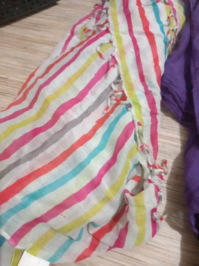 Lot 8 foulards - photo numéro 2