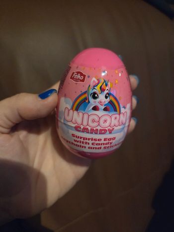 Oeuf surprise "unicorn" candy (bonbon+surprise) neuf
