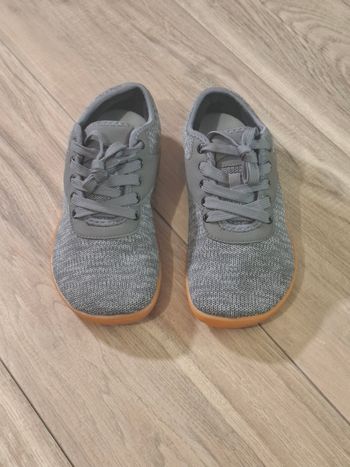 Basket légère sport finesse gris