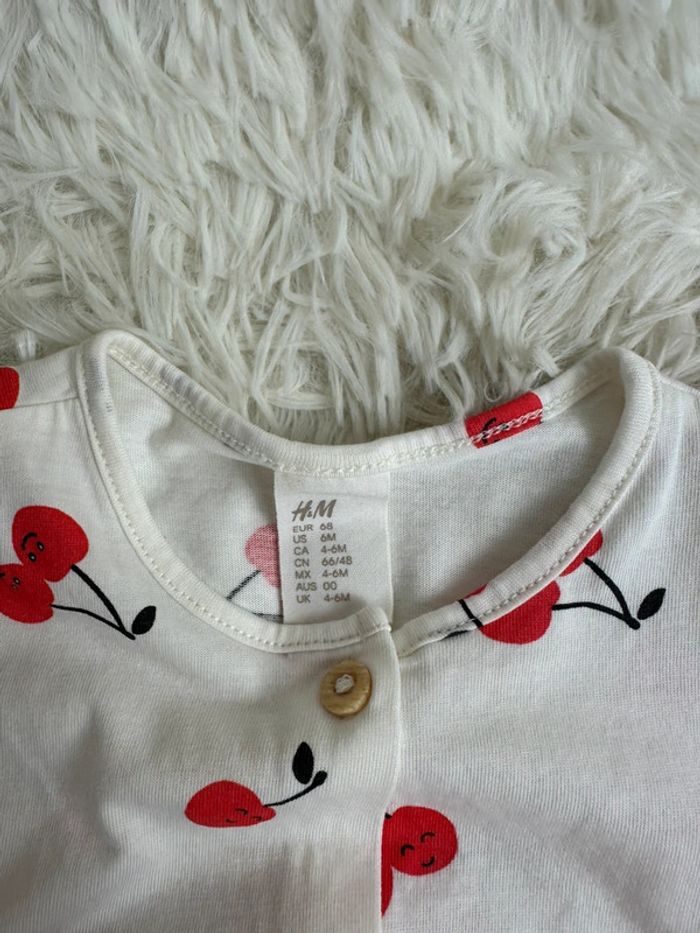Robe H&M taille 4-6 mois - photo numéro 3