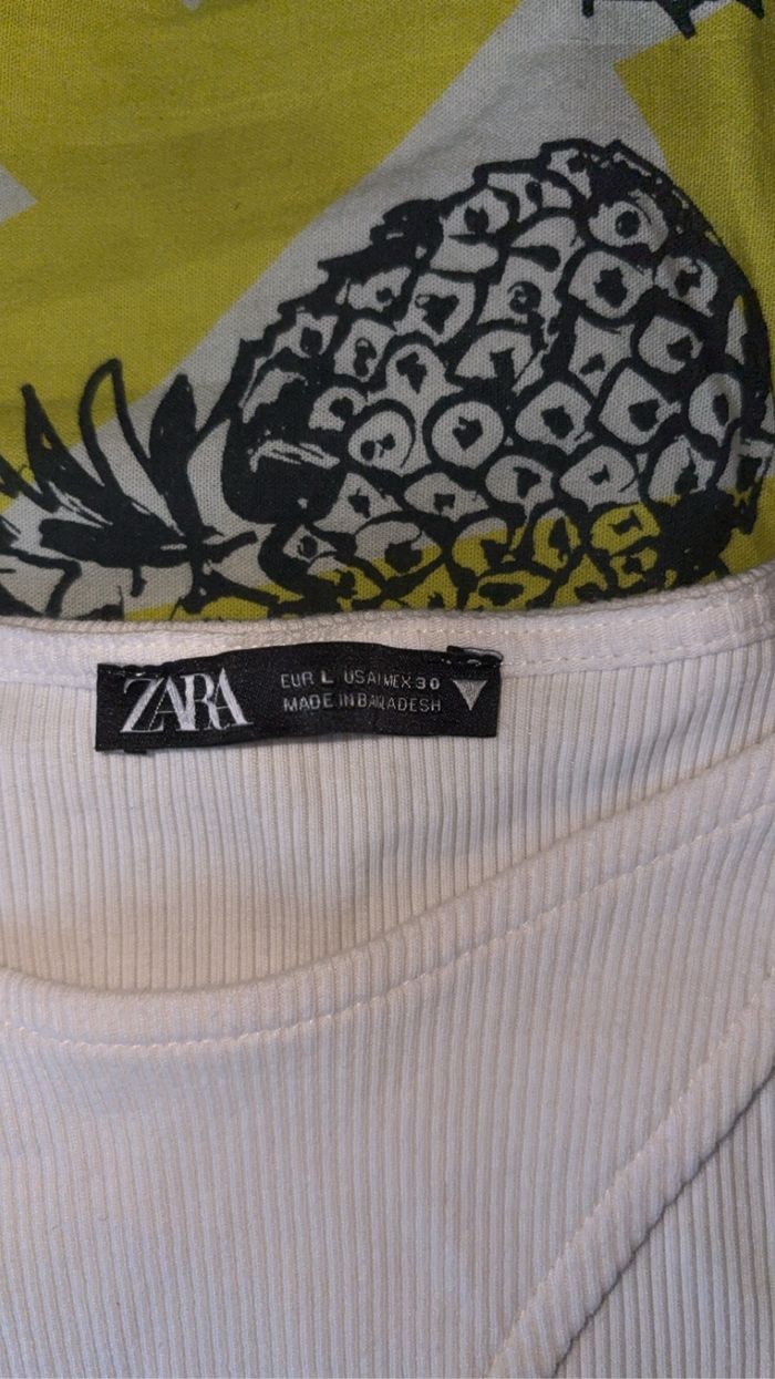Top ajouré Zara - photo numéro 2