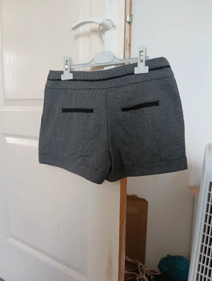 Short taille 36 - photo numéro 2