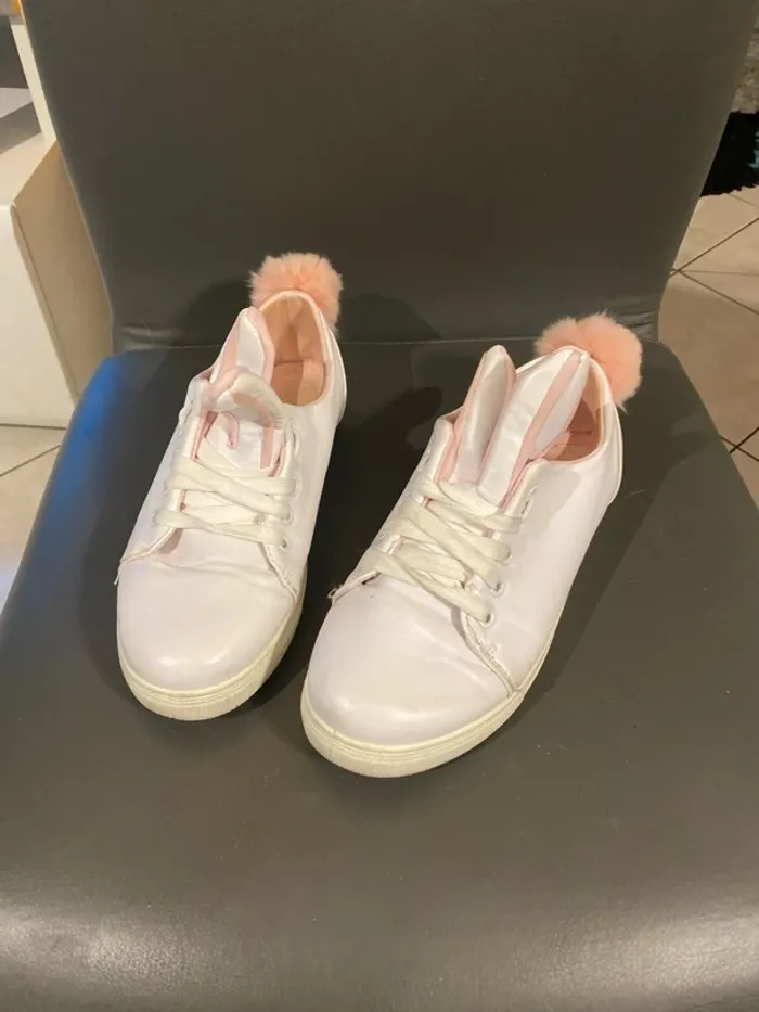 basket tennis blanche rose oreille de lapin 37