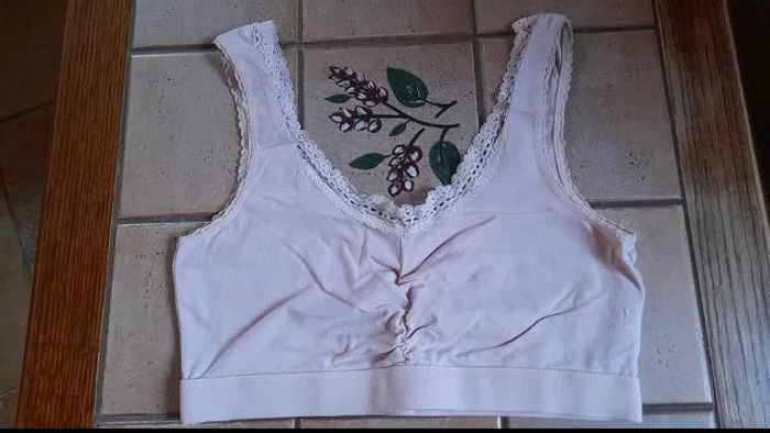 Lot 3 Brassières dentelle écru-rose et noir - photo numéro 3