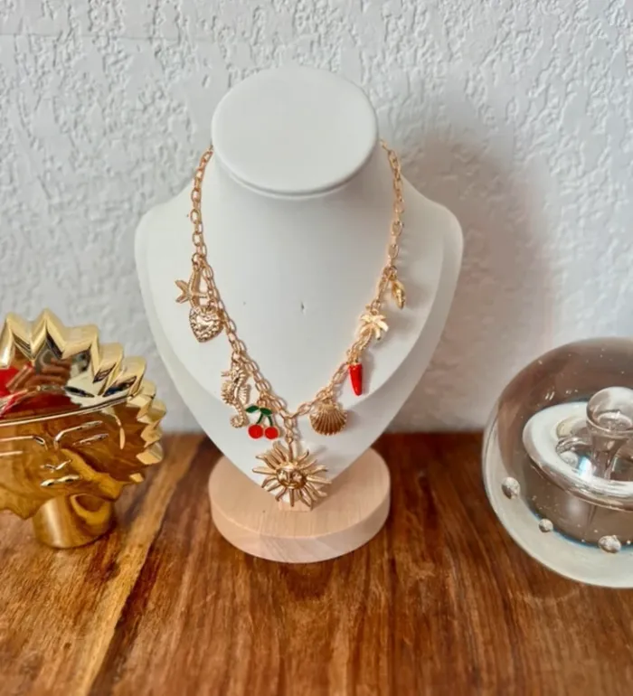 Collier à breloques soleil - photo numéro 2