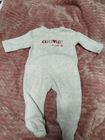 Lot pyjamas 3 mois