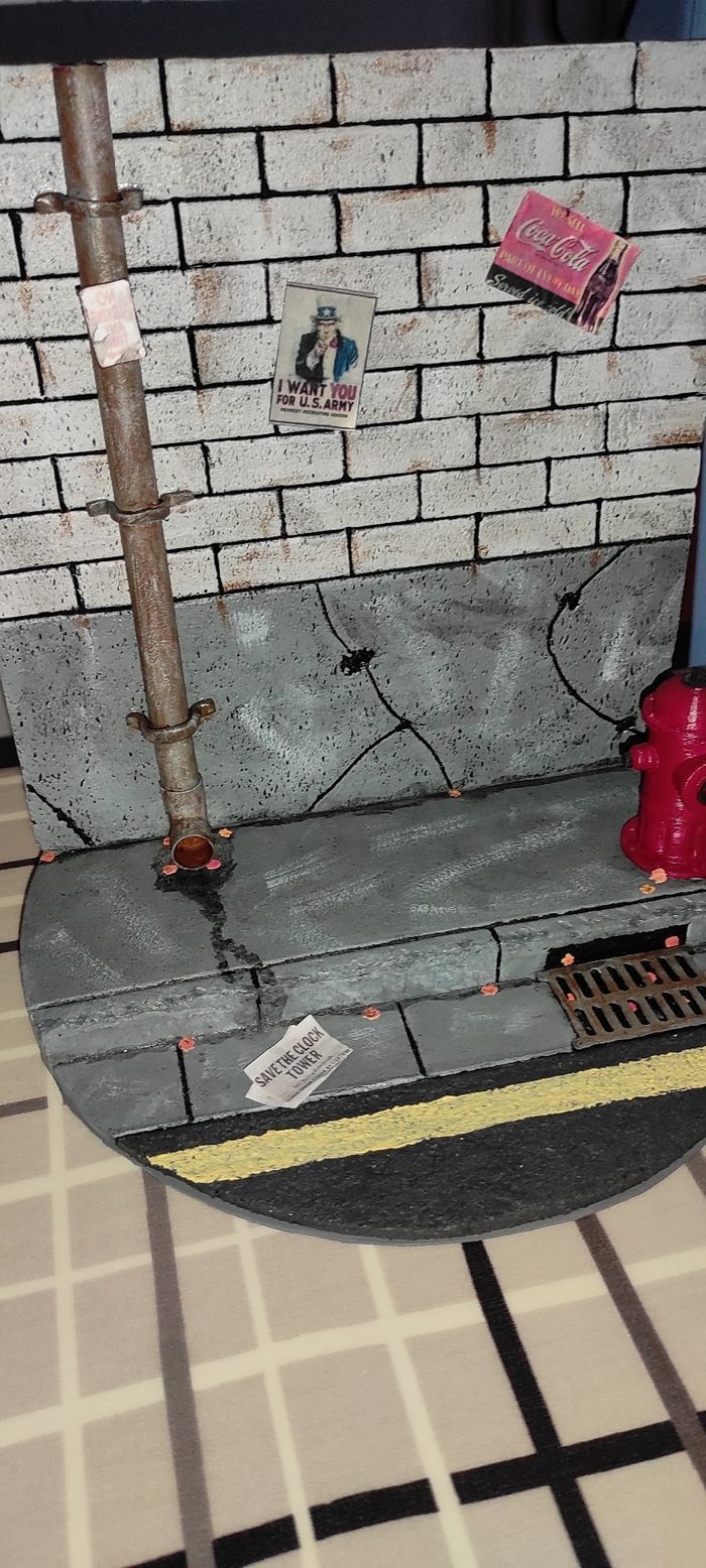 Diorama urbain pour figurine - photo numéro 2