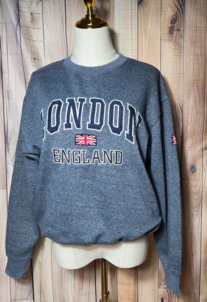 Sweat/pull London England
