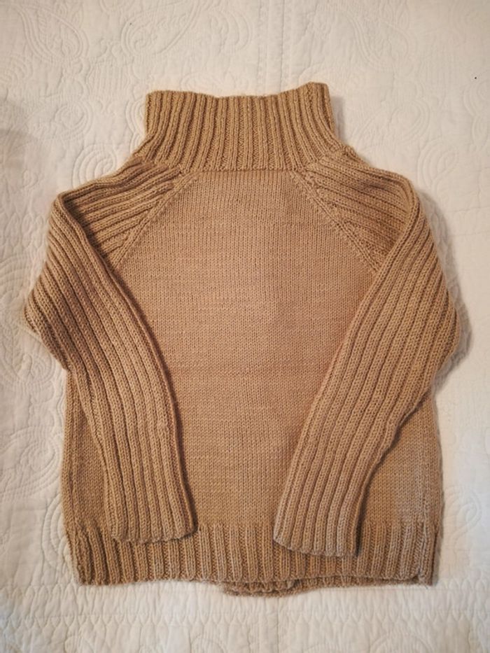 Gilet beige - à boutons - fait main - 6 ans - photo numéro 2
