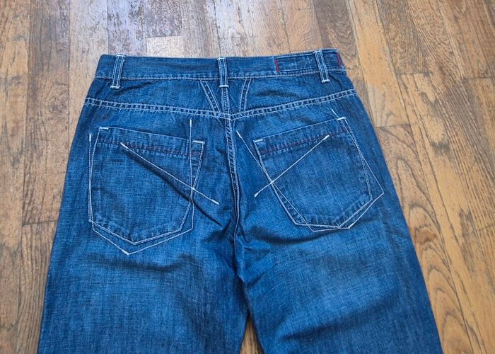 Jean femme Marithé François Girbaud bleu taille 29 (FR 40)  coupe droite surpiqûres blanches - photo numéro 10