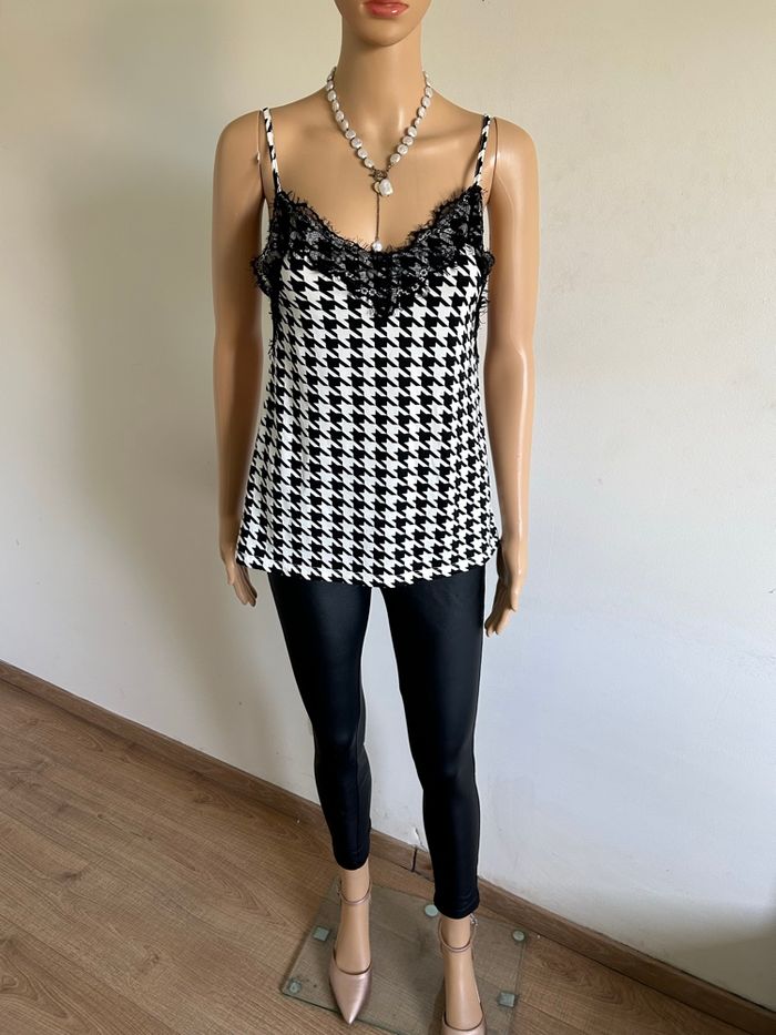 Débardeur noir et écru Amisu taille XS comme neuf - photo numéro 3