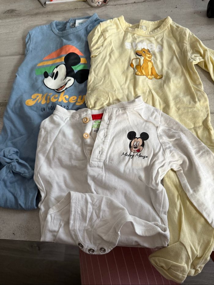 Lot 3 pieces (2 pijamas + 1 bodie) bebe garçon 3 mois disney